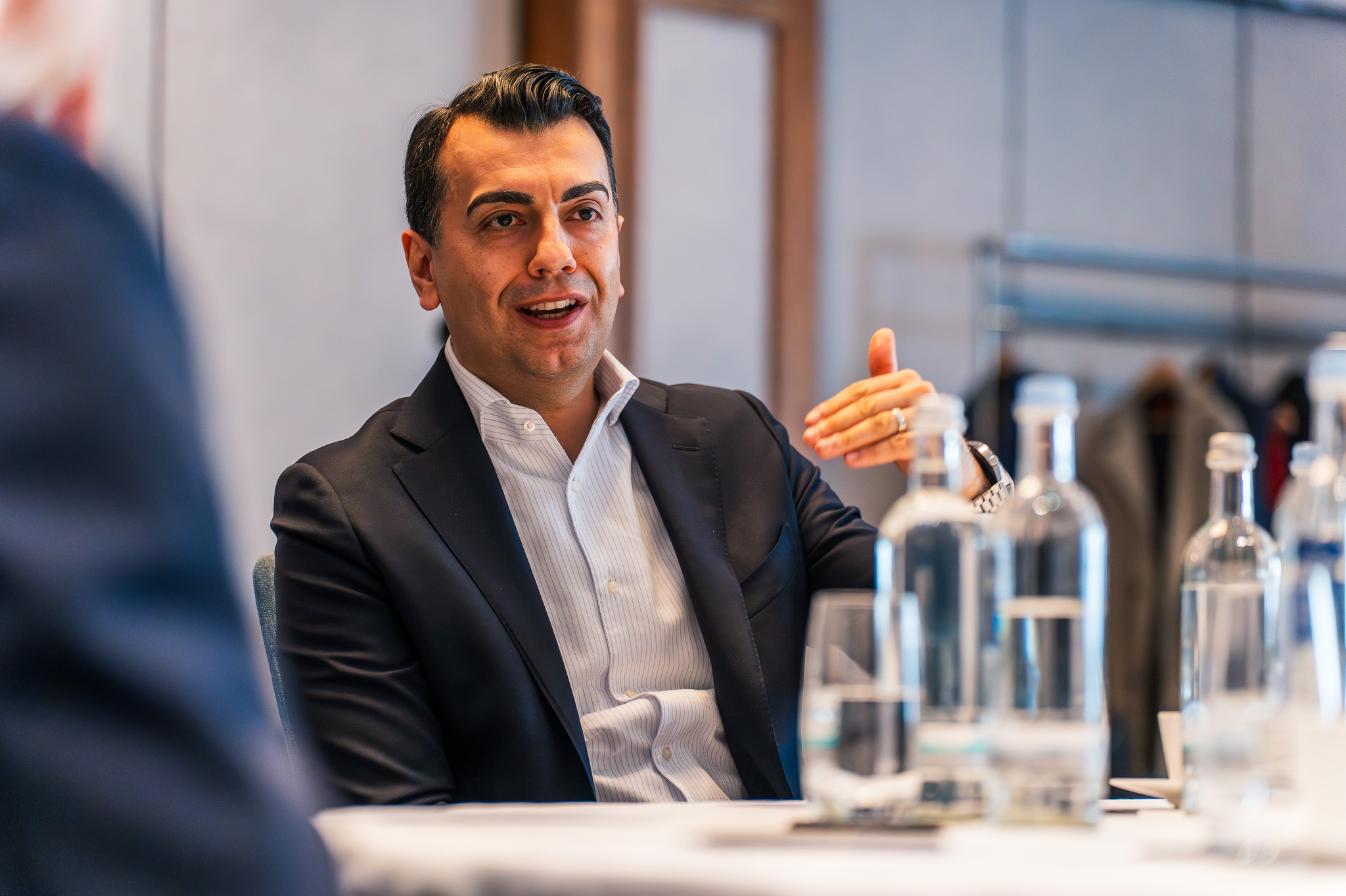 Ahmet Peker von Empureon: „Es ist schwierig, etwas zu finden, das langfristig positiven Drift hat und in kurzfristigen Marktphasen trotzdem performt, das wäre der heilige Gral“